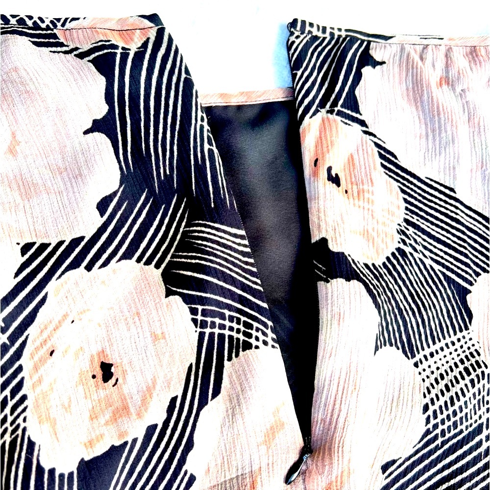 💐 LINDA ALLARD for ELLEN TRACY SILK BLACK FLORAL SKIRT - Picture 8 of 13